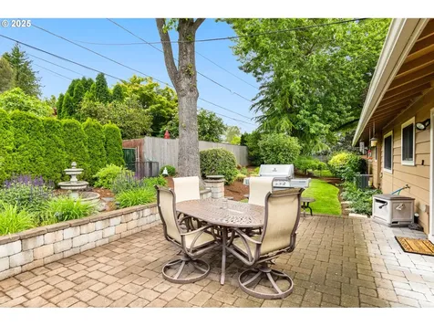 11975 SW Blakeney Street Beaverton OR 97008