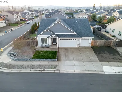 6284 NE Barker Street Albany OR 97321