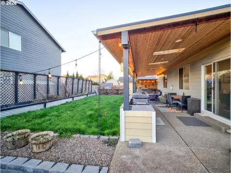 6284 NE Barker Street Albany OR 97321