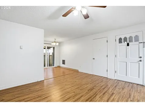 3537 SE 64th Avenue Portland OR 97206