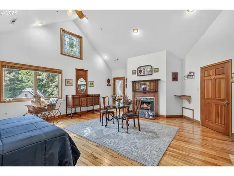 309 Granite Street Ashland OR 97520