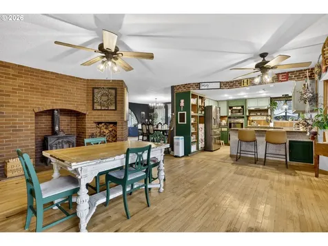 23739 SE Bonnie Lure Drive Eagle Creek OR 97022