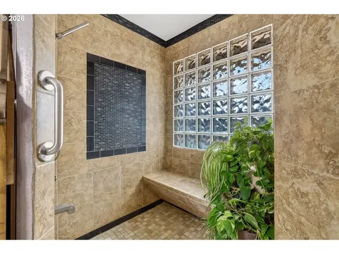 23739 SE Bonnie Lure Drive Eagle Creek OR 97022