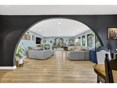 23739 SE Bonnie Lure Drive Eagle Creek OR 97022