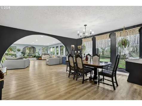 23739 SE Bonnie Lure Drive Eagle Creek OR 97022