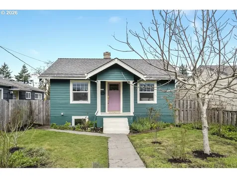6035 SE Knight Street Portland OR 97206