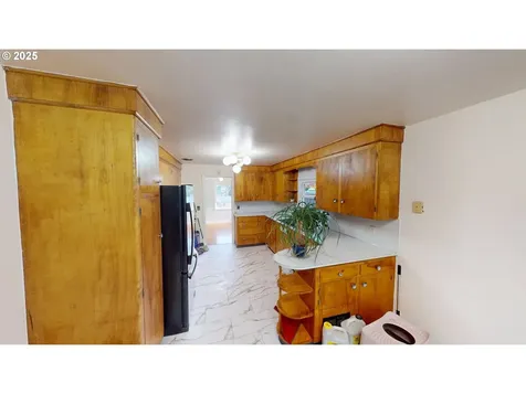 1623 NE 104th Avenue Portland OR 97220