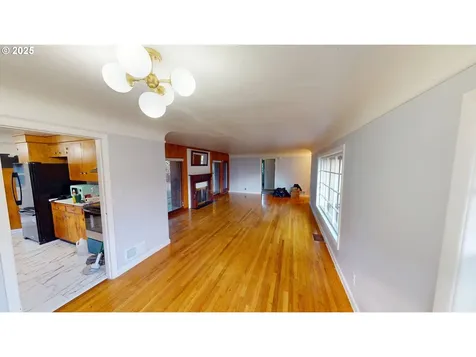 1623 NE 104th Avenue Portland OR 97220