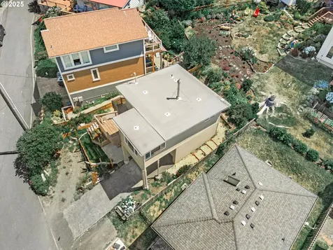 3244 NW Oar Drive Lincoln City OR 97367