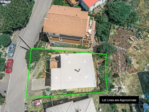 3244 NW Oar Drive Lincoln City OR 97367