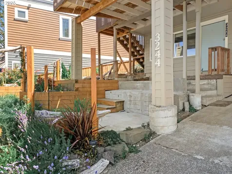 3244 NW Oar Drive Lincoln City OR 97367