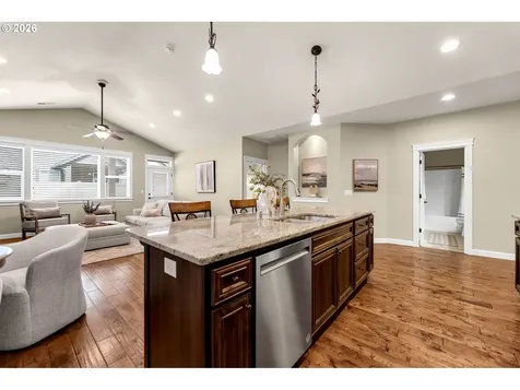 12511 NE 23rd Avenue Vancouver WA 98686