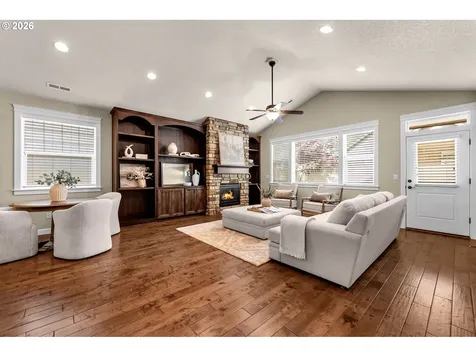 12511 NE 23rd Avenue Vancouver WA 98686