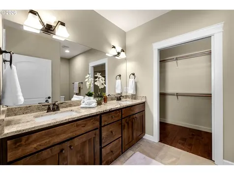12511 NE 23rd Avenue Vancouver WA 98686