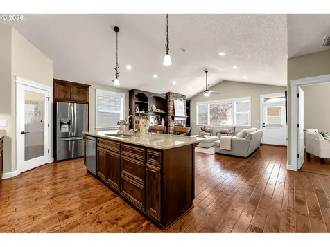 12511 NE 23rd Avenue Vancouver WA 98686