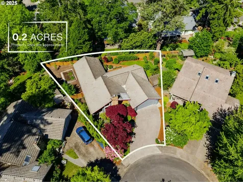 1730 Tabor Street Eugene OR 97401