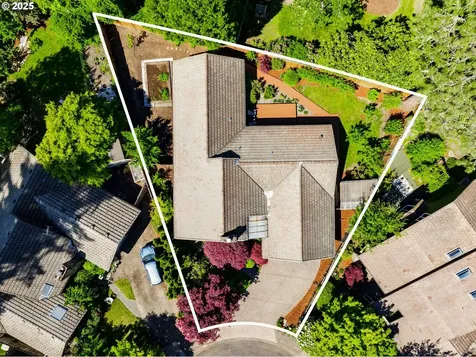 1730 Tabor Street Eugene OR 97401