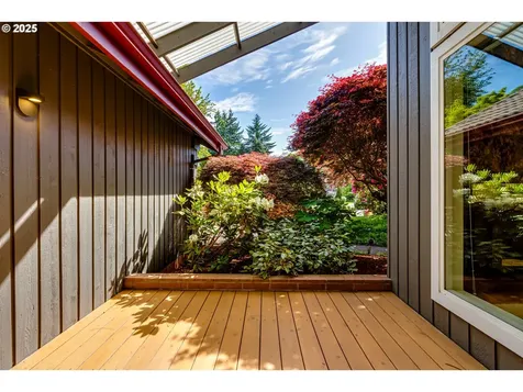 1730 Tabor Street Eugene OR 97401