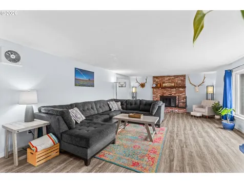 31510 Camas Swale Road Creswell OR 97426