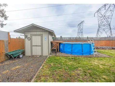 824 56th Street Springfield OR 97478