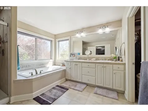 3404 NE 128th Street Vancouver WA 98686