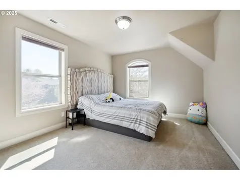 3404 NE 128th Street Vancouver WA 98686