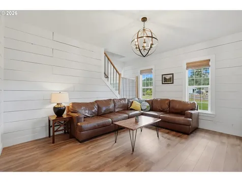 30425 SE Highway 211 Eagle Creek OR 97022