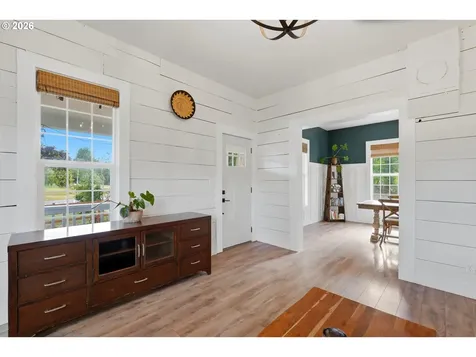 30425 SE Highway 211 Eagle Creek OR 97022