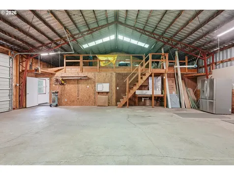 30425 SE Highway 211 Eagle Creek OR 97022