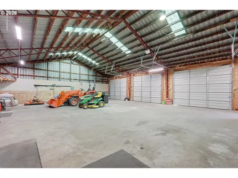 30425 SE Highway 211 Eagle Creek OR 97022
