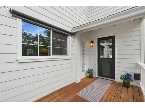 30425 SE Highway 211 Eagle Creek OR 97022