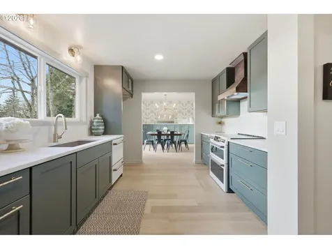 4573 Century Drive Salem OR 97302