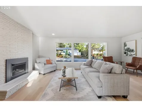 4573 Century Drive Salem OR 97302
