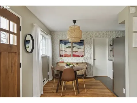 2330 NE 121st Avenue Portland OR 97220
