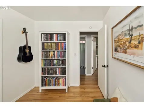 2330 NE 121st Avenue Portland OR 97220