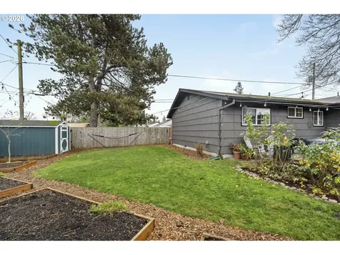 2330 NE 121st Avenue Portland OR 97220