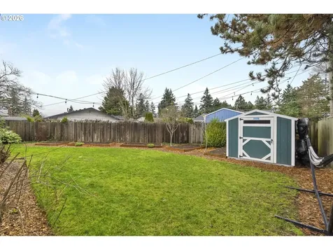 2330 NE 121st Avenue Portland OR 97220