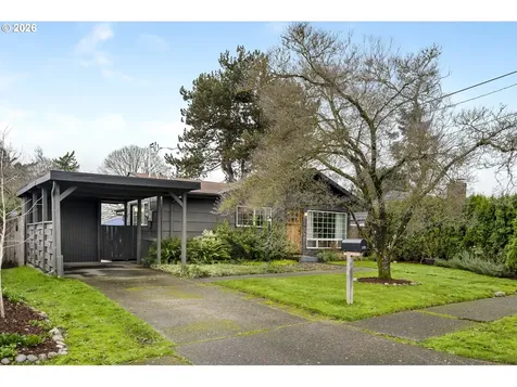 2330 NE 121st Avenue Portland OR 97220