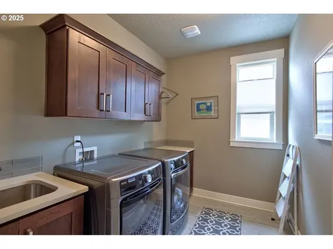 4574 NW 132nd Avenue Portland OR 97229