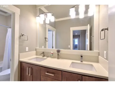 4574 NW 132nd Avenue Portland OR 97229