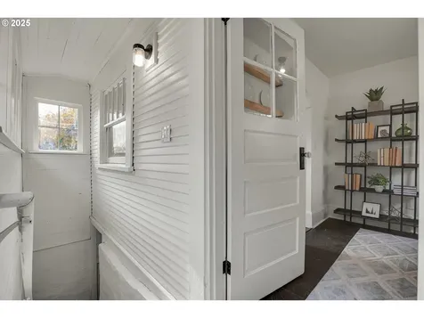 3743 SE Franklin Street Portland OR 97202