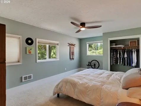 16500 SW 150th Avenue Tigard OR 97224