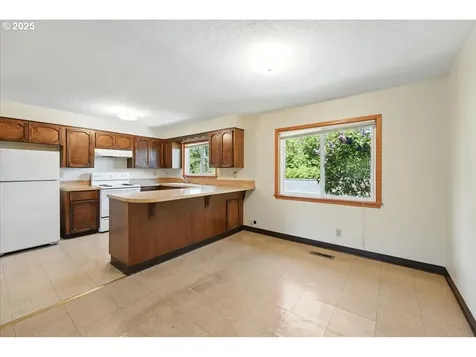 423 Latourette Street Oregon City OR 97045