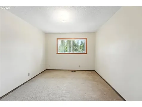 423 Latourette Street Oregon City OR 97045