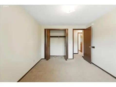 423 Latourette Street Oregon City OR 97045
