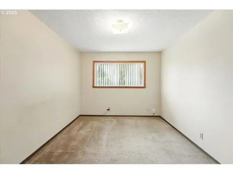 423 Latourette Street Oregon City OR 97045