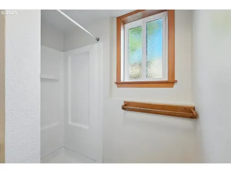 423 Latourette Street Oregon City OR 97045
