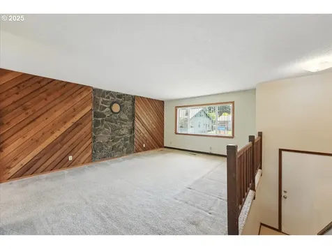 423 Latourette Street Oregon City OR 97045