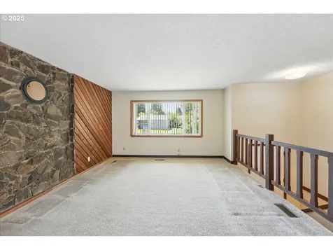 423 Latourette Street Oregon City OR 97045