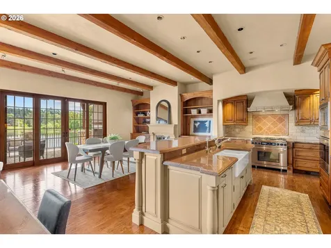 11859 S Riverwood Road Portland OR 97219